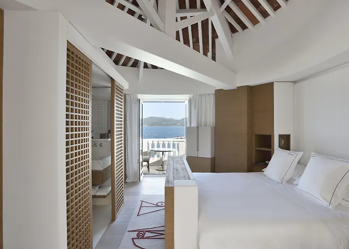 Szálloda La De La Pinede Saint-Tropez