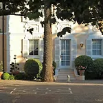 Hotel La De La Pinede 5*