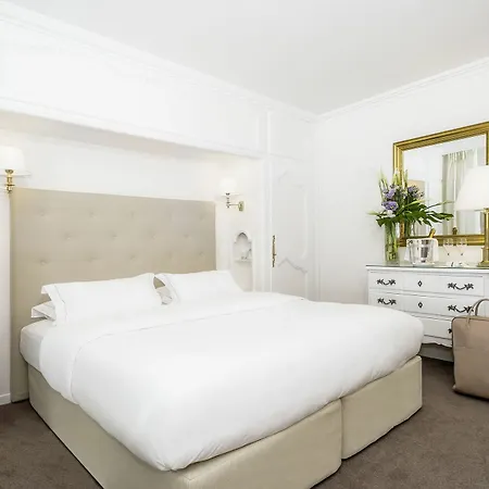 Hotel La De La Pinede Saint Tropez